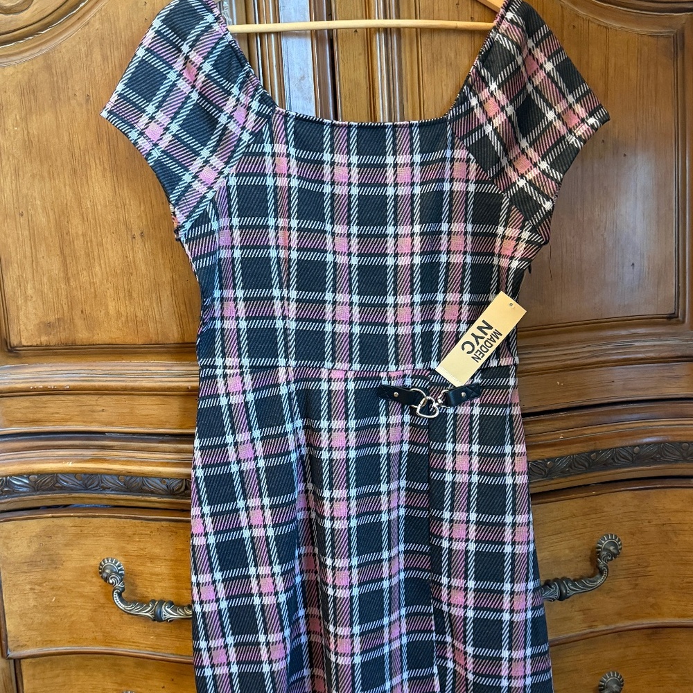 Plaid Pink and Black Dress. Size L. NWT